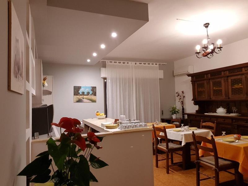 B&B Mimosa Giardini Naxos Bagian luar foto