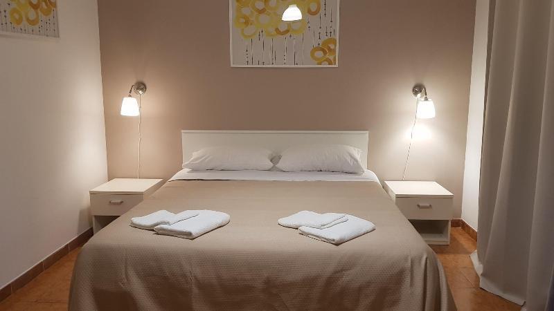 B&B Mimosa Giardini Naxos Bagian luar foto