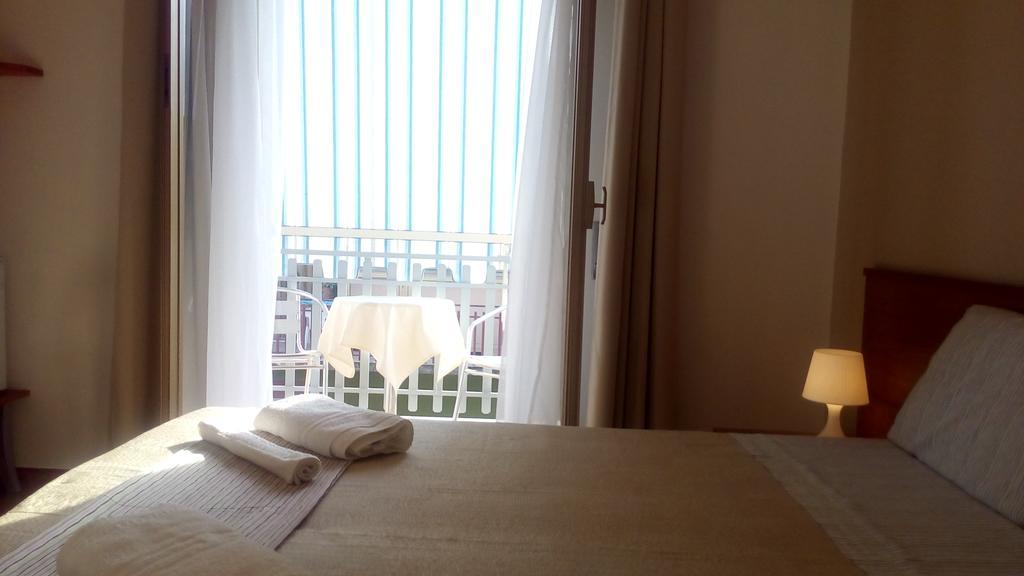 B&B Mimosa Giardini Naxos Bagian luar foto