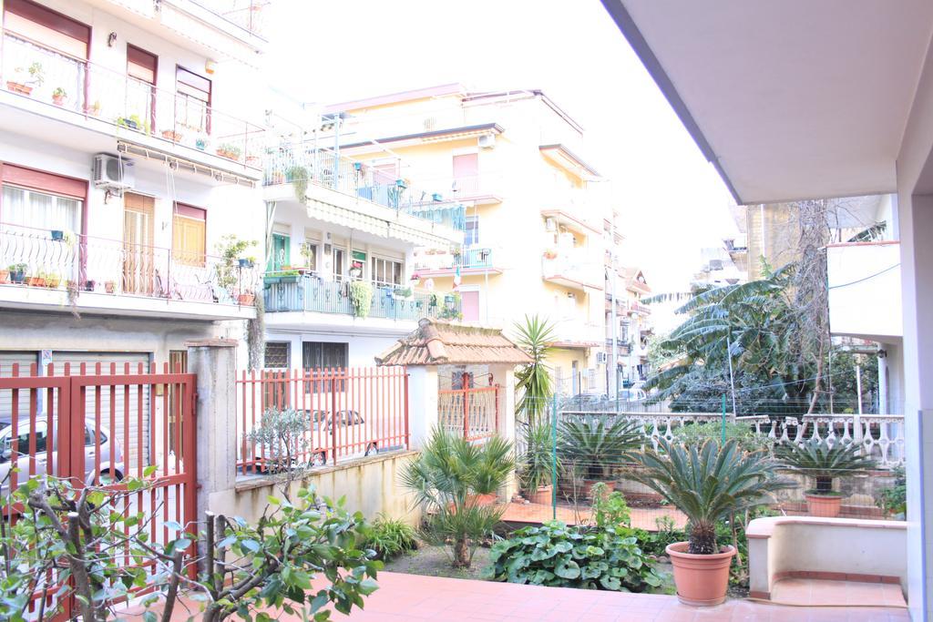 B&B Mimosa Giardini Naxos Bagian luar foto