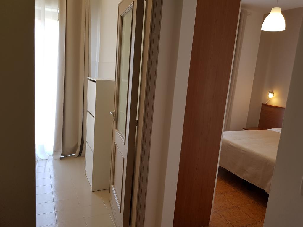 B&B Mimosa Giardini Naxos Bagian luar foto